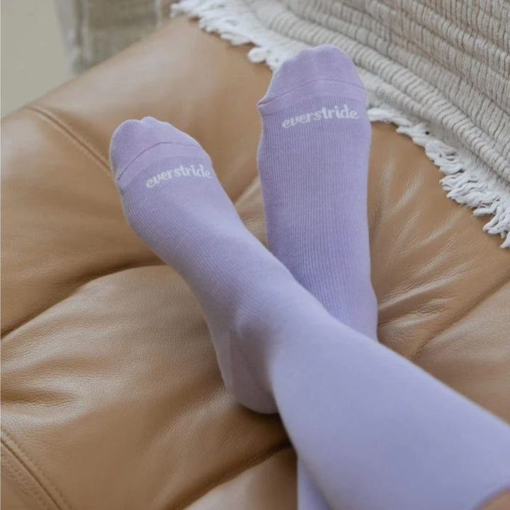 Calcetines de compresión anchos de bambú (colores pastel)