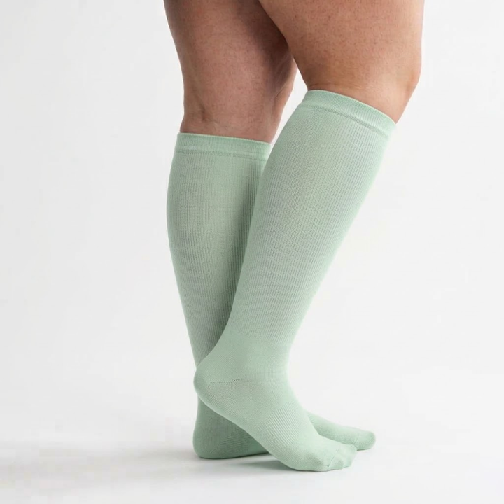 Calcetines de compresión anchos de bambú (colores pastel)